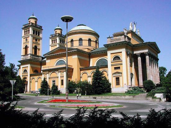 Like Apartman Еґер Екстер'єр фото